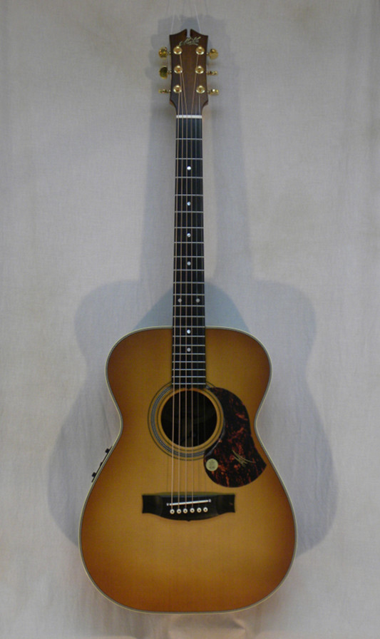 Maton Nashville Series EBG808C-NASHVILLE - Spruce Top
