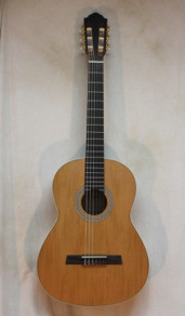 Hofner HZ23 Nylon String Guitar