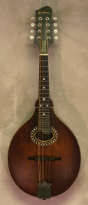 Eastman MD304 Mandolin with Gigbag