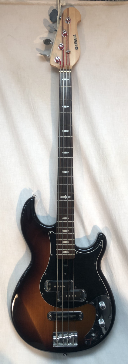 USED Yamaha BB424X Bass w/ gigbag